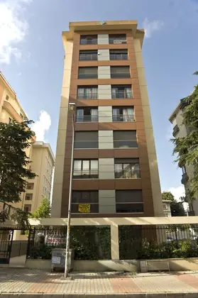 Caddebostan Sarıgül Sokak — fotoğraf 3